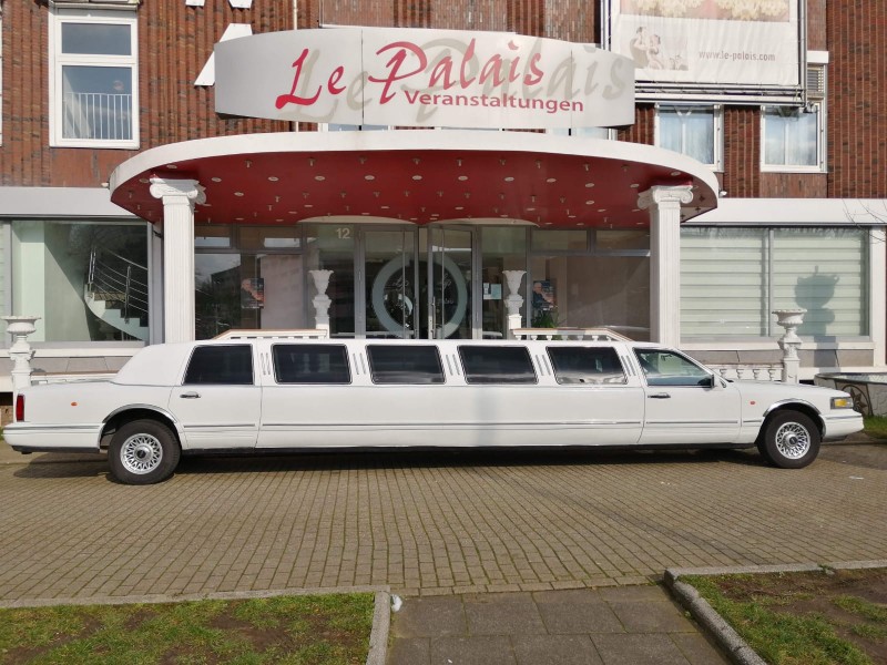 Stretch-Limosine Towncar - extralang – Thumbnail 8
