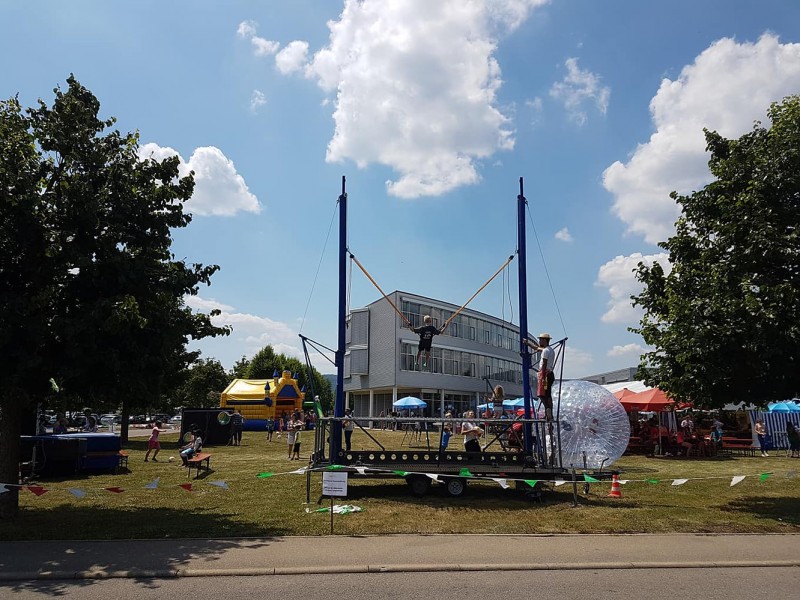 Bungee Trampolin bundesweit mieten - Full Service – 3