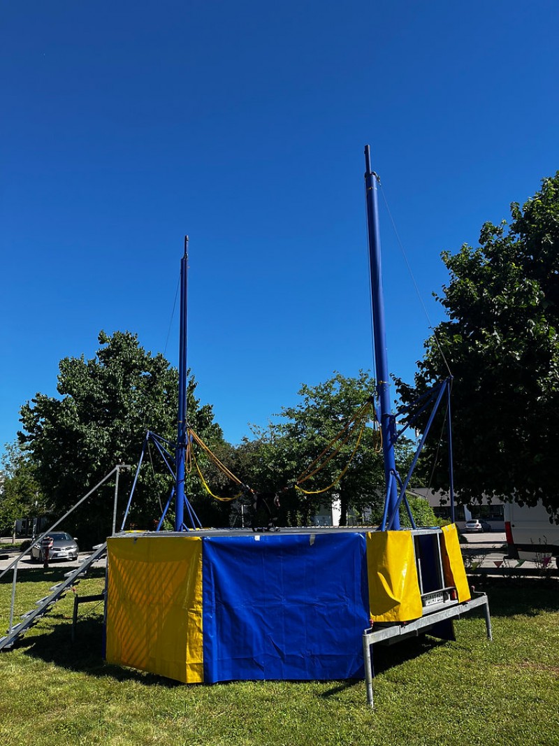 Bungee Trampolin bundesweit mieten - Full Service – 2