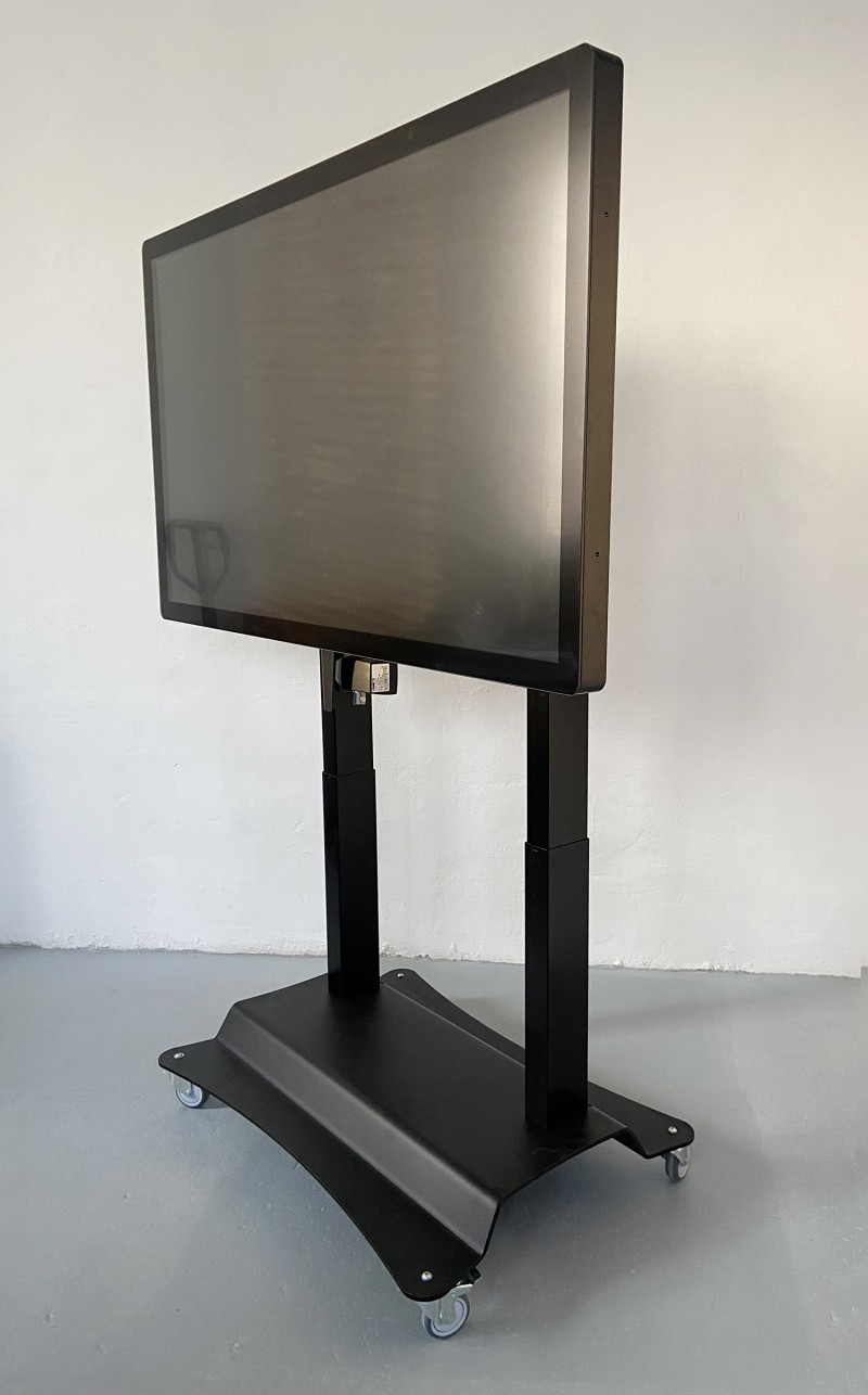 Elektrisch verstellbarer Touchscreen Table – 2