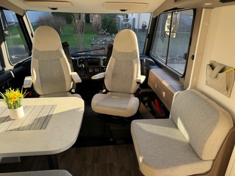Neu in 2025 Wohnmobil der Extra Klasse: Carado I 449 Pro + 140 PS 8-Gang Autom., AHK. ALLE KM FREI – 4