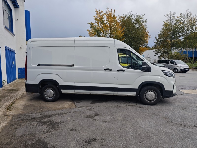 Bulli mieten Maxus Deliver vermieten Pkw Transporter Kastenwagen – 4