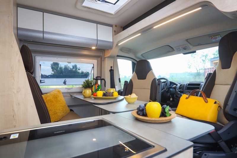 Wohnmobil Clever Celebration – schnittig und sparsam unterwegs. Purer Reisekomfort. Camper – 2