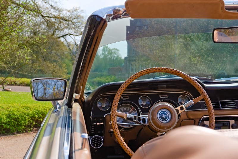 MUSTANG CABRIO V8 Oldtimer Bj. 1967 zum SELBERFAHREN. Perfektes Hochzeitsauto!  – 4
