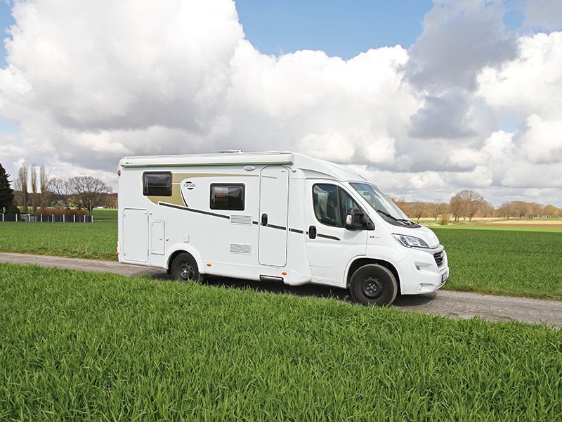 Wohnmobil Carado V337