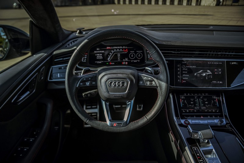 Audi RSQ8 RS Q8 Sportback mieten SUV Sportwagen Hochzeitswagen 600 PS – 4