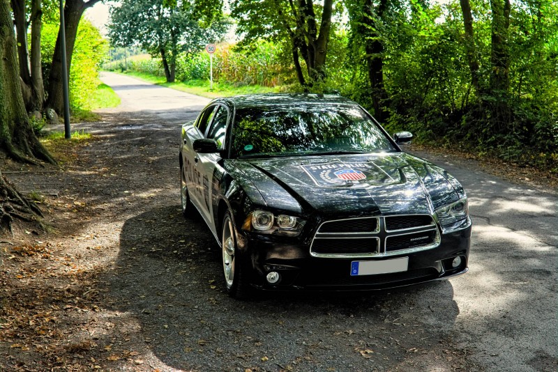 Dodge Charger RT/8 im "Police-Car-Design" zum Selberfahren! V8, 370 PS (271 KW), 5,7 Liter Hemi – 3
