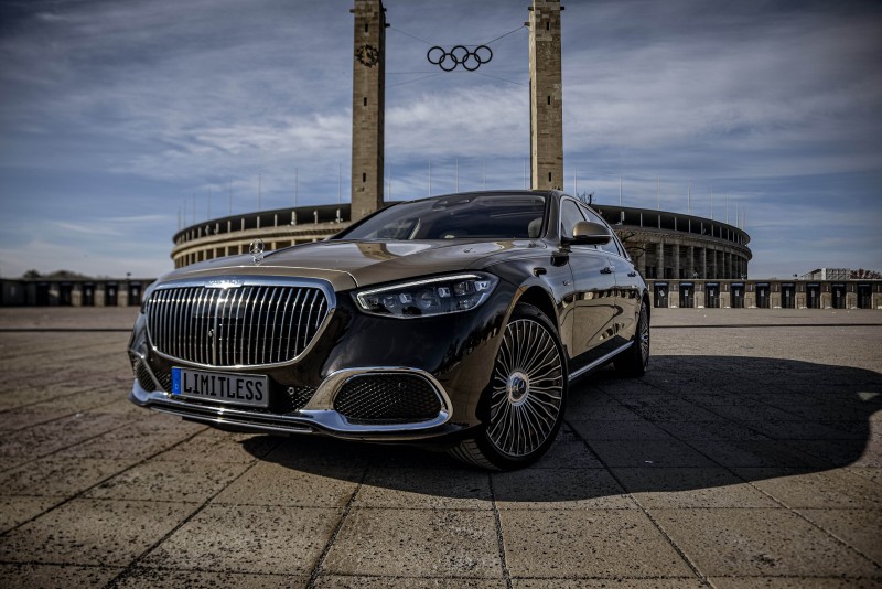Mercedes-Benz Maybach S680 2025 V12 mieten Berlin Hochzeitswagen Brautauto Luxusauto S-Klasse