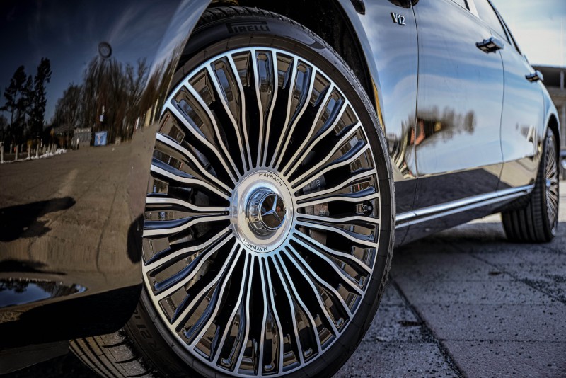 Mercedes-Benz Maybach S680 2025 V12 mieten Berlin Hochzeitswagen Brautauto Luxusauto S-Klasse – 2