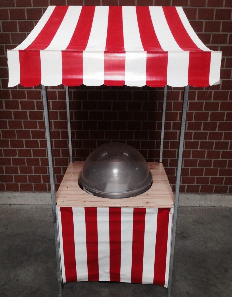 Zuckerwatte / Marktstand / Zuckerwattestand / Jahrmarkt / Funfood