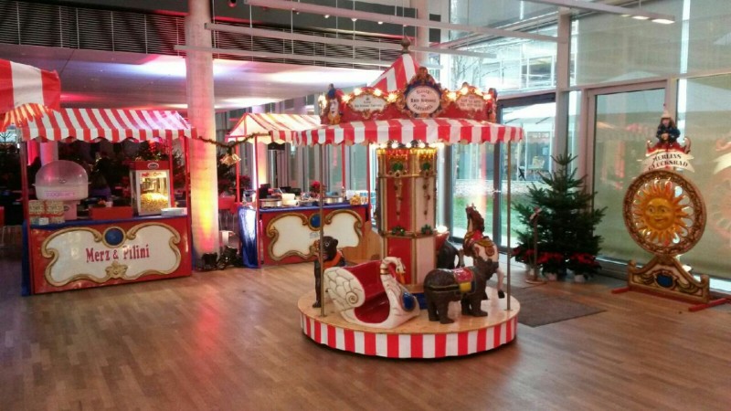 Marktstände und Event-Hütten - ideal auch für WEIHNACHTEN - der komplette WEIHNACHTSMARKT – 5