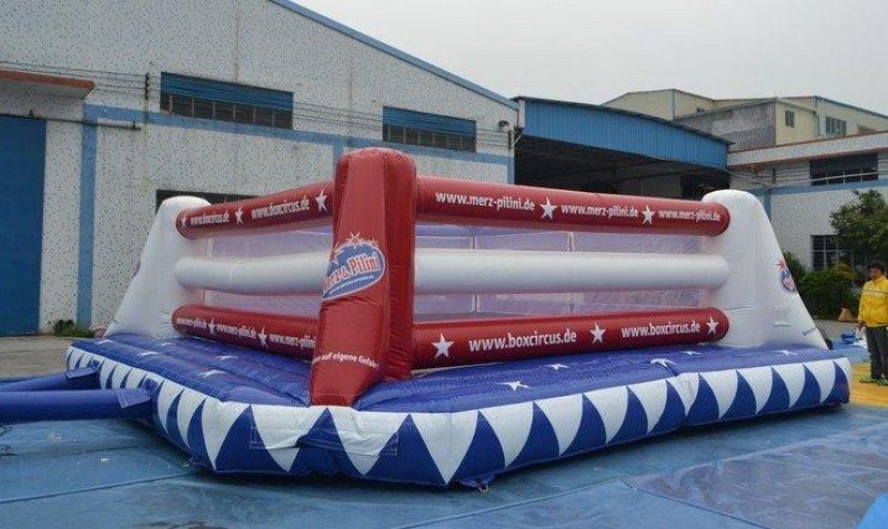 Boxring "Box-Circus"