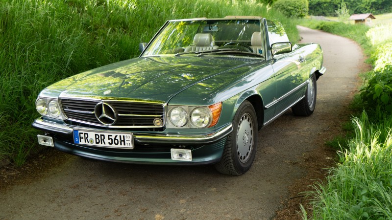 Mercedes-Benz 560 SL R107, Oldtimer, Sportwagen - Anlieferung gegen Aufpreis!
