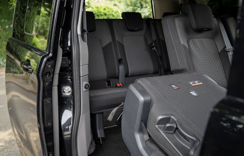 VW Caravelle – 4
