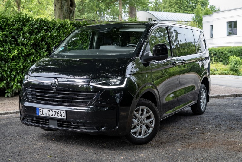 VW Caravelle