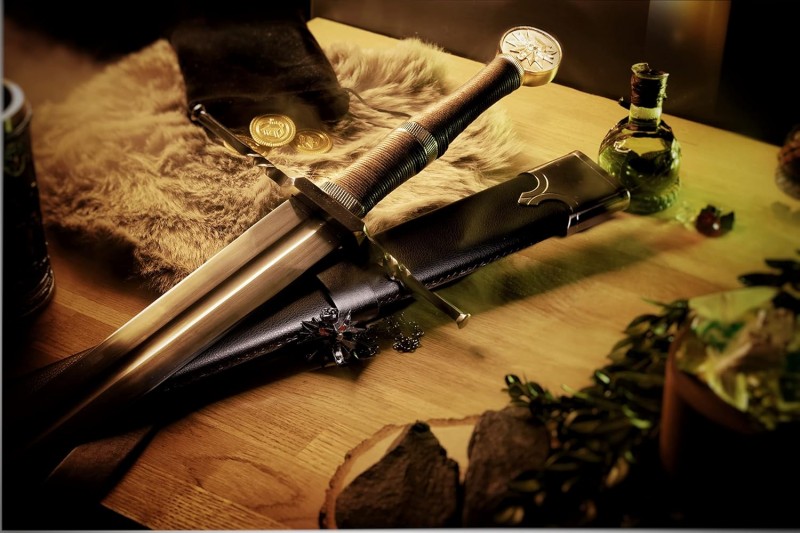 Schwert Minischwert Ritterschwert scharf  Stahl mit Scheide inspiriert von The Wittcherr Requisite – 2
