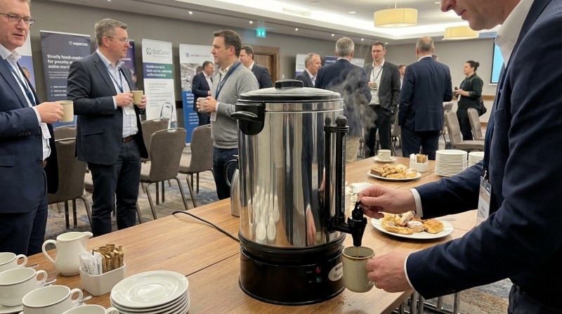 Rundfilter-Kaffeemaschine mieten – Profi-Technik in zwei Größen zum selben Preis – 3