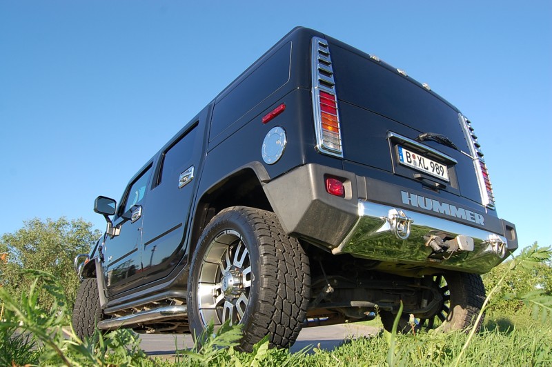 Hummer H2 