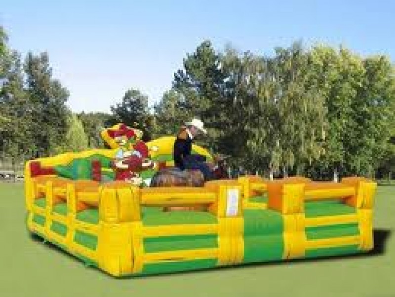 Rodeo BULLRIDING Anlage inkl. Techniker und Auf- und Abbau – 3