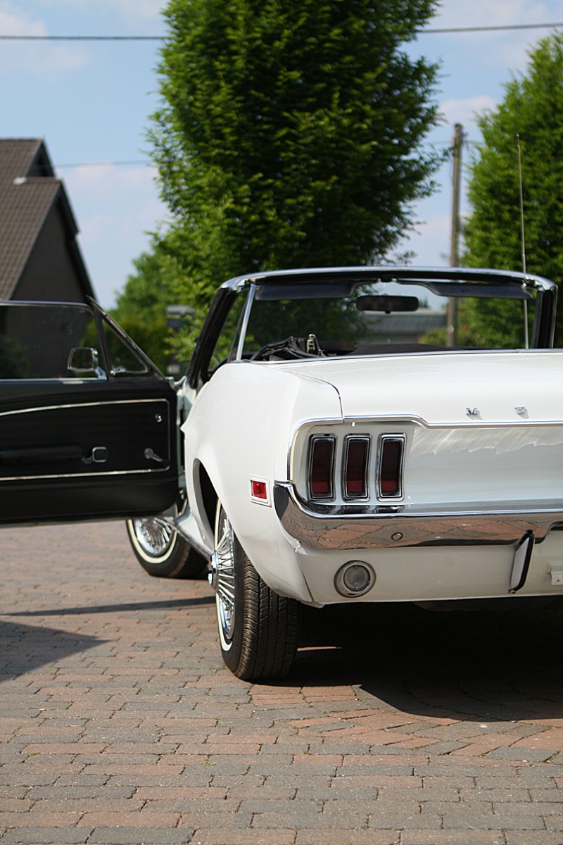 MUSTANG CABRIO V8 Oldtimer Bj. 1968, TOP ZUSTAND, zum SELBERFAHREN. Unglaubliches Fahrgefühl! 