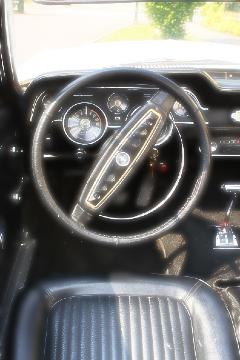 MUSTANG CABRIO V8 Oldtimer Bj. 1968, TOP ZUSTAND, zum SELBERFAHREN. Unglaubliches Fahrgefühl!  – 3