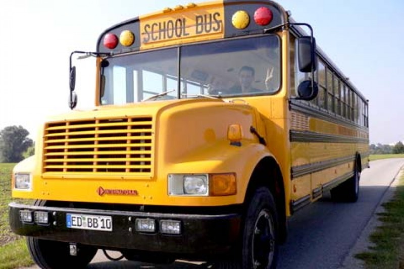 Partybus 8 bis 26 Sitzplätze US School Bus-Bar – 2