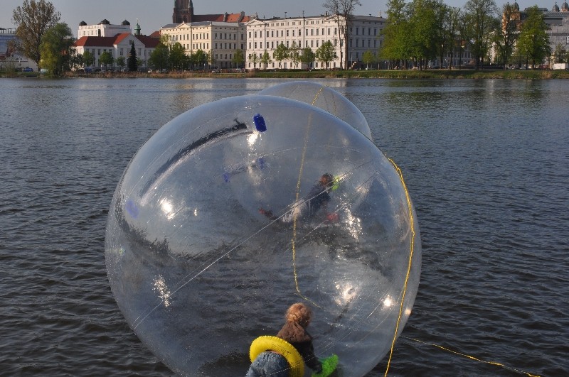Wasser-Laufball mieten – 3
