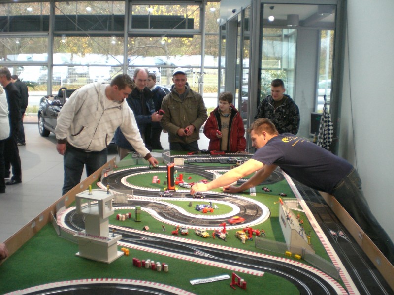 Carrera-Rennbahn mieten – 3