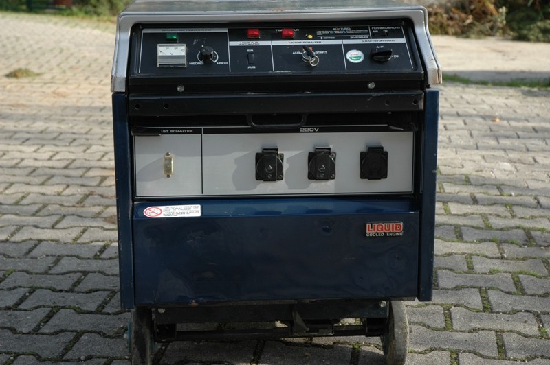 Stromaggregat / Stromerzeuger / Stromgenerator/ Notstromaggregat Honda EX 5500 5,5 kVA – 2
