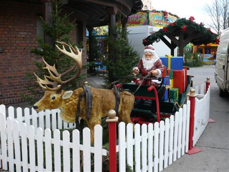 Kutsche mit Weihnachtsmann und Rentier ( original Kutsche) , Weihnachts Dekoration , Weihnachtsmarkt – 3