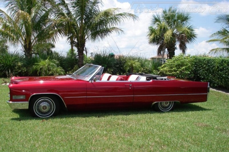 Oldtimer Cadillac DeVille Convertible Limousine