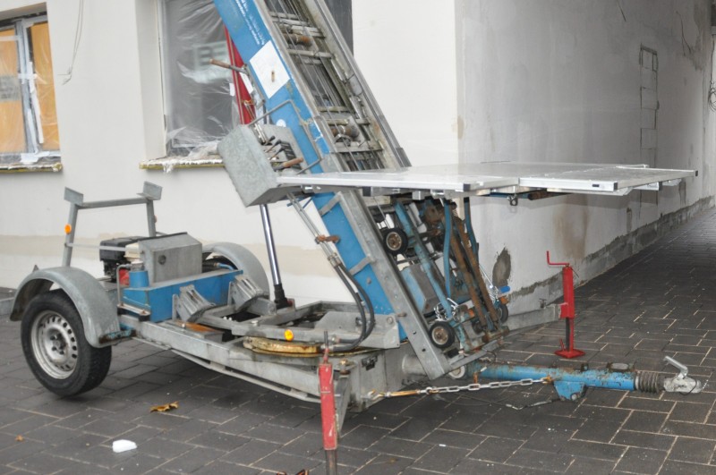 Dachdeckeraufzug / Schrägaufzug / Möbellift bis 26m