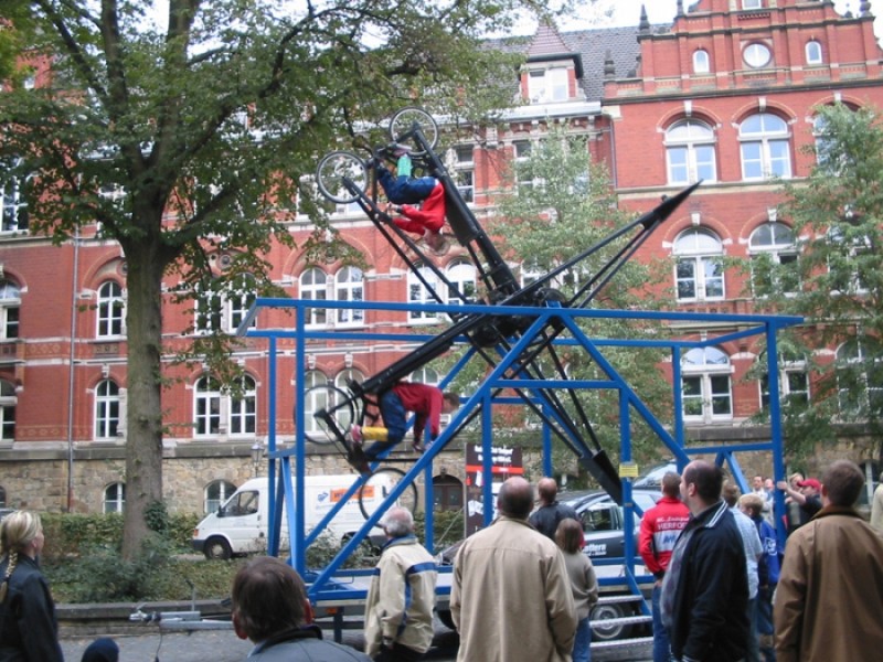 360 Grad Bike, Looping Bikes, ÜberschlagFahrrad