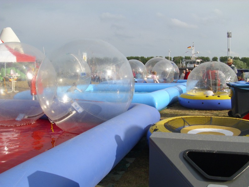 Waterballs, Wasserbälle, Aquaballs, AquaZorbs