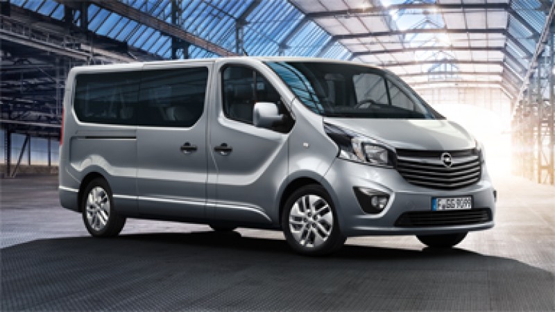 Opel Vivaro 9 Sitzer