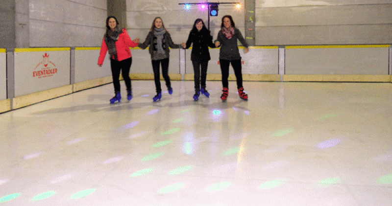 Eislaufbahn mobil Schlittschuhbahn Kunsteisbahn Kunststoffeisbahn