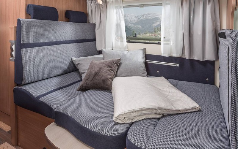 Knaus SKY Traveller 600 DKG familienfreundliches Alkoven Wohnmobil mit