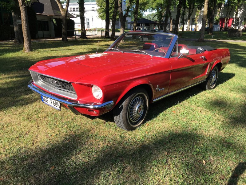 1968 FORD Mustang V8 Cabrio 289ci / 4,7 L Oldtimer selbst ...