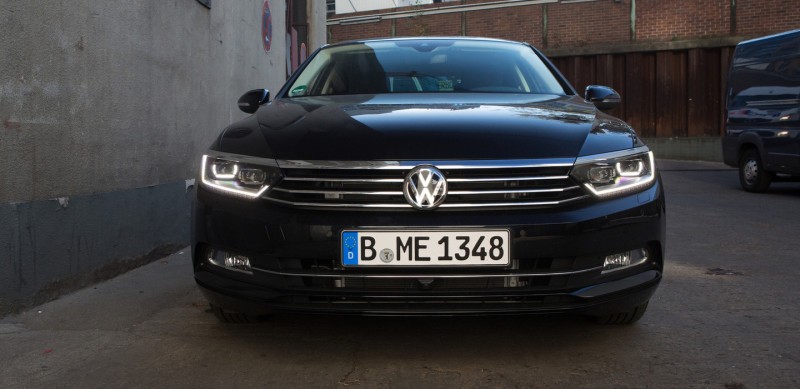 VW Passat Diesel Automatik, günstig Auto mieten / gegenüber