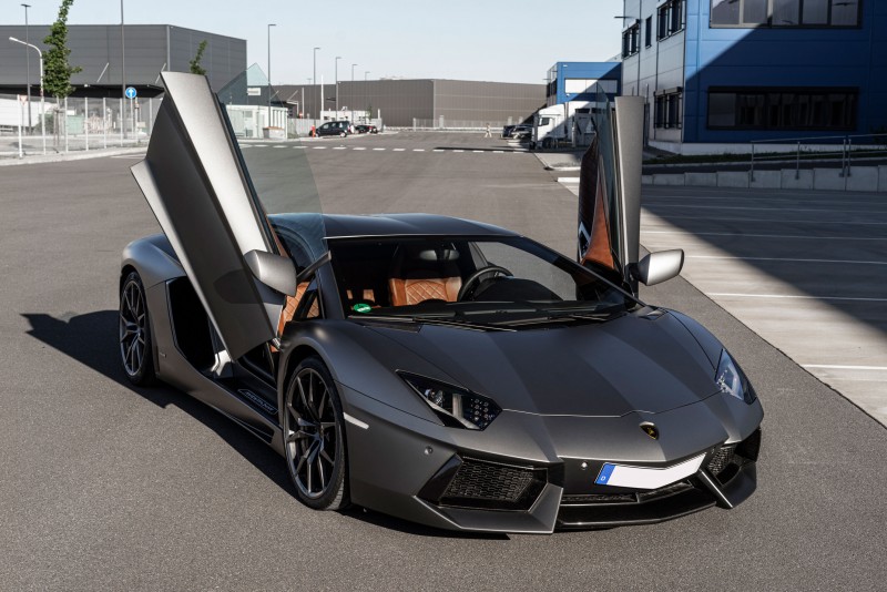 Exclusiv Lamborghini Aventador Von Ihrem Sportwagenexperten Ecc Rent Com