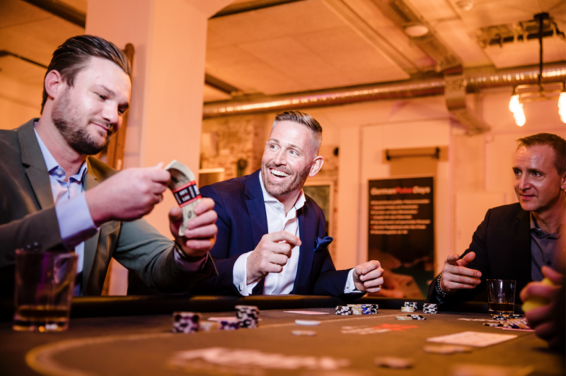Mobiles Casino / Spielbank - Poker Tisch mieten (Deutschlandweit)