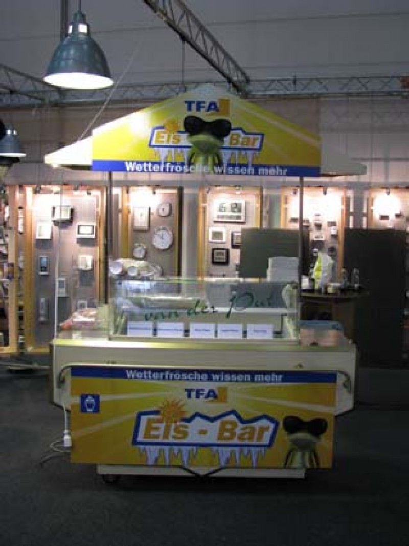 EISWAGEN / EISTHEKEN / EISSTATION / ICE STATION